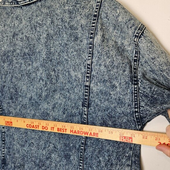 Vintage Acid Wash Denim Jacket Medium Silver Concho Accents Pockets Made‎ In USA - Picture 6 of 8